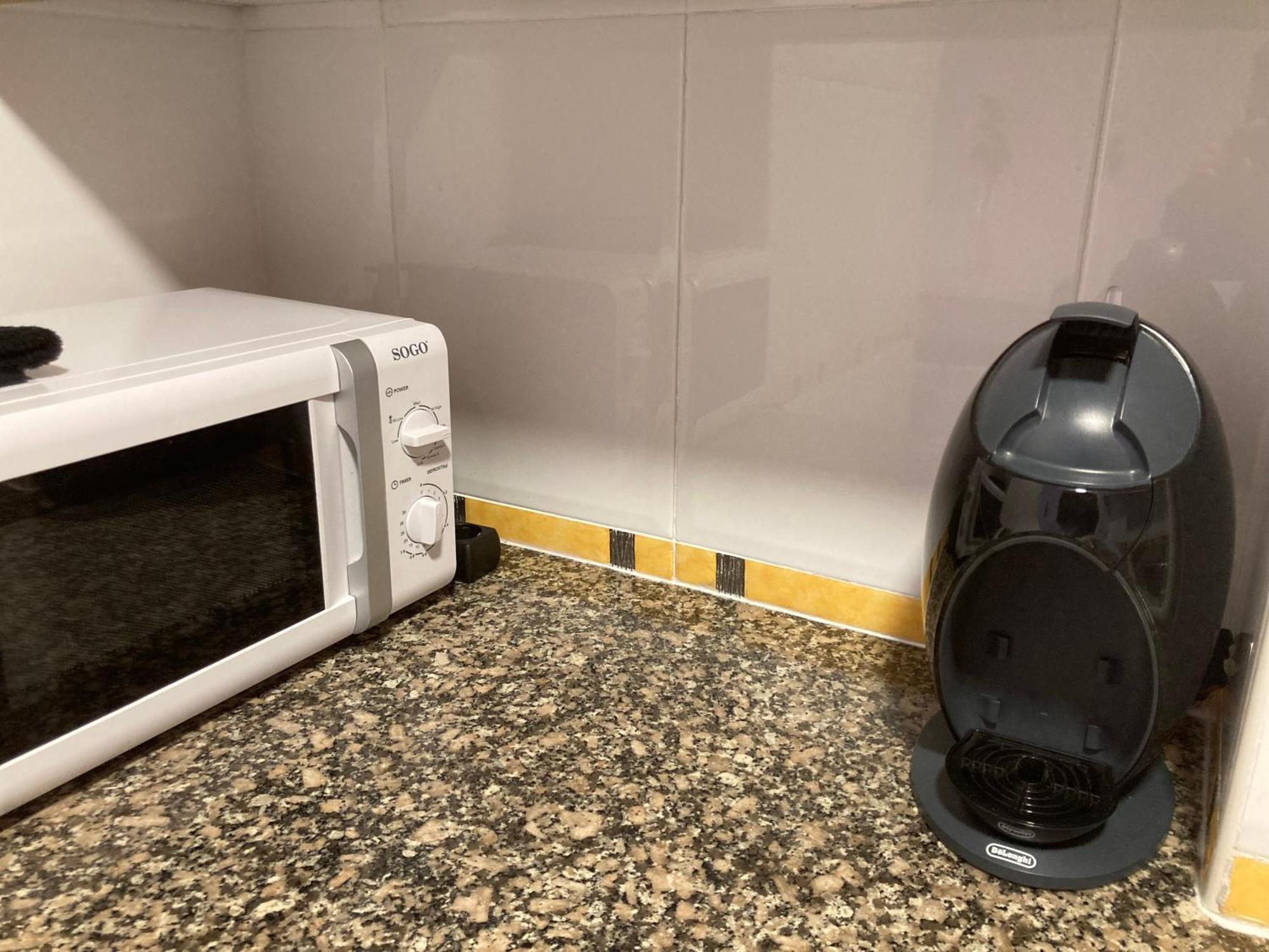Centrico Y Acogedor Apartamento Girona Bagian luar foto