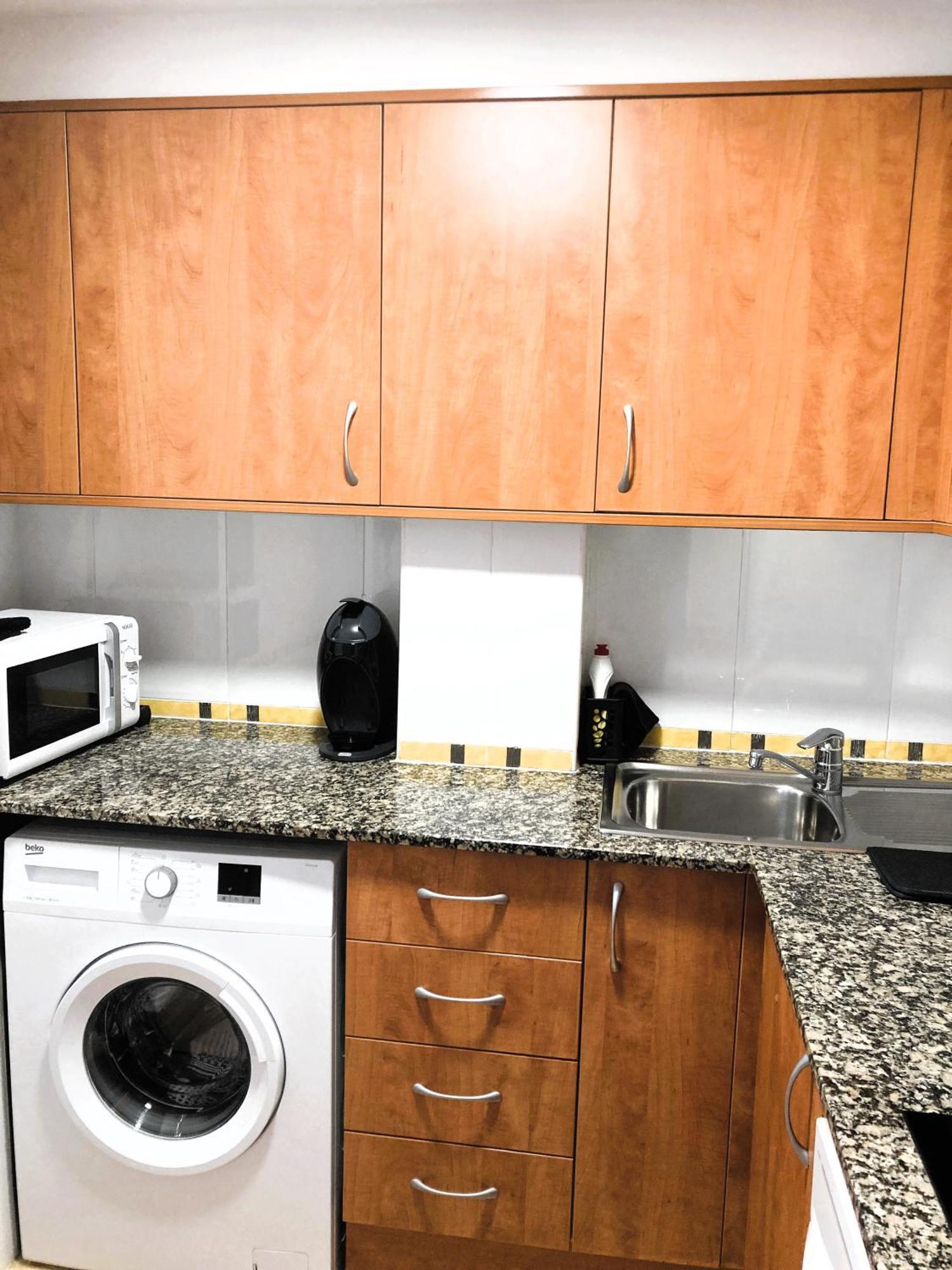Centrico Y Acogedor Apartamento Girona Bagian luar foto